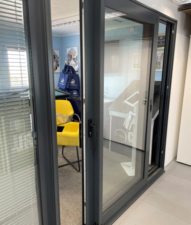 Lift & Slide Doors