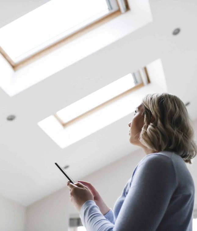 Centre Pivot Roof Windows – Solar