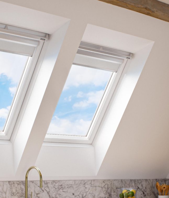 Keylite Centre Pivot Roof Windows – Manual